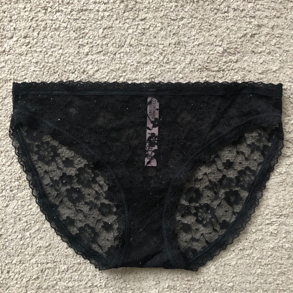 Victoria’s Secret Bikini Panties. - Picture 1 of 2